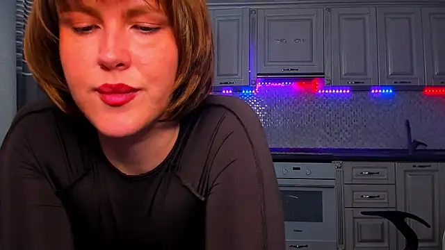 Snapshot of mirrorofsoul chatting on 01.16.25 mirrorofsoul online show from 01.16.25