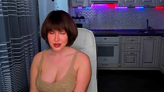 Snapshot of mirrorofsoul chatting on 01.17.25 mirrorofsoul online show from 01.17.25