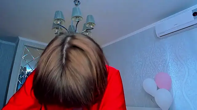 Snapshot of mirrorofsoul chatting on 02.13.25 mirrorofsoul online show from 02.13.25