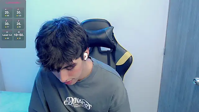 Snapshot of Jake_tripp chatting on 10.16.25 Jake tripp online show from 10.16.25