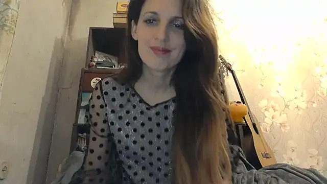 Snapshot of RitaSunnyX chatting on 12.31.24 RitaSunnyX online show from 12.31.24