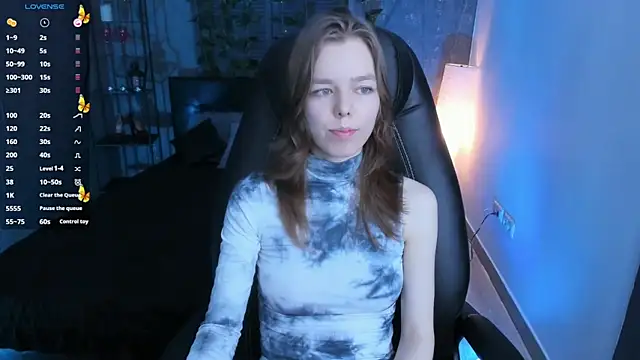 Snapshot of Tina_Tayllor chatting on 01.25.25 Tina Tayllor online show from 01.25.25