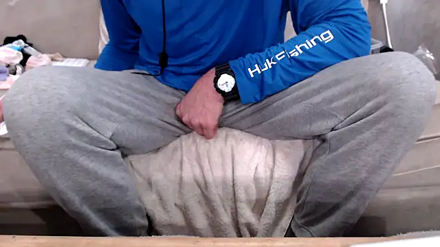 Snapshot of JohnnyKorrupt_ chatting on 10.13.25 JohnnyKorrupt online show from 10.13.25