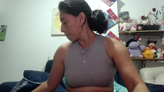 Snapshot of sexy_mary_69 chatting on 09.08.25 sexy mary 69 online show from 09.08.25