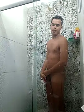 Snapshot of djvini chatting on 02.01.25 djvini online show from 02.01.25