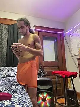 Snapshot of freakyPR chatting on 01.16.25 freakyPR online show from 01.16.25