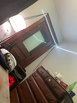 Snapshot of freakyPR chatting on 02.07.25 freakyPR online show from 02.07.25