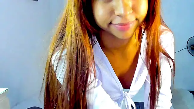 Snapshot of Criss_Ariana chatting on 09.21.25 Criss Ariana online show from 09.21.25