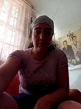 skayhot  online show from 02.02.25