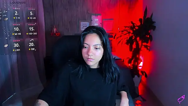 Snapshot of miichael_black chatting on 01.05.25 miichael black online show from 01.05.25