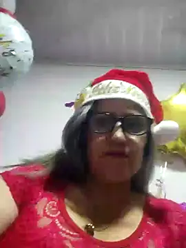 Snapshot of Edged_Hot69 chatting on 12.17.24 Edged Hot69 online show from 12.17.24