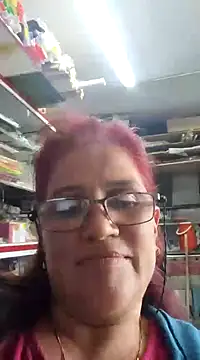 Snapshot of Edged_Hot69 chatting on 01.28.25 Edged Hot69 online show from 01.28.25
