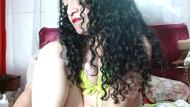 Tita Madurita online show from 02.06.25