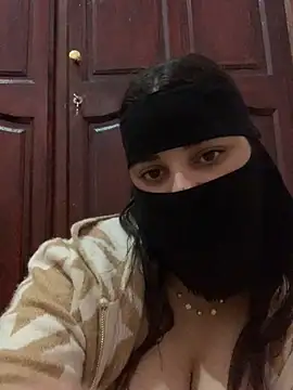 Snapshot of Miss-Soka chatting on 01.03.25 Miss-Soka online show from 01.03.25