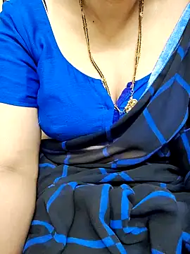 Snapshot of sunitha-3 chatting on 02.26.25 sunitha-3 online show from 02.26.25