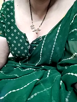 Snapshot of sunitha-3 chatting on 02.27.25 sunitha-3 online show from 02.27.25