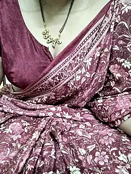 Snapshot of sunitha-3 chatting on 02.28.25 sunitha-3 online show from 02.28.25
