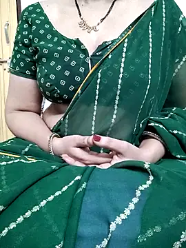 Snapshot of sunitha-3 chatting on 03.03.25 sunitha-3 online show from 03.03.25