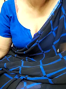 Snapshot of sunitha-3 chatting on 03.04.25 sunitha-3 online show from 03.04.25
