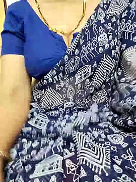 Snapshot of sunitha-3 chatting on 03.06.25 sunitha-3 online show from 03.06.25
