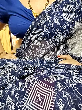 Snapshot of sunitha-3 chatting on 03.06.25 sunitha-3 online show from 03.06.25