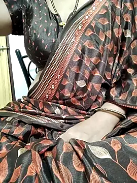 Snapshot of sunitha-3 chatting on 03.08.25 sunitha-3 online show from 03.08.25