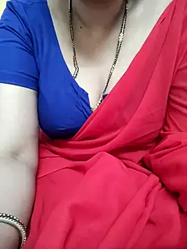 Snapshot of sunitha-3 chatting on 03.09.25 sunitha-3 online show from 03.09.25