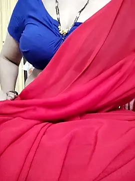 Snapshot of sunitha-3 chatting on 03.09.25 sunitha-3 online show from 03.09.25