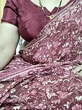 Snapshot of sunitha-3 chatting on 03.12.25 sunitha-3 online show from 03.12.25