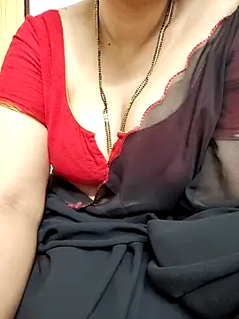 Snapshot of sunitha-3 chatting on 03.12.25 sunitha-3 online show from 03.12.25