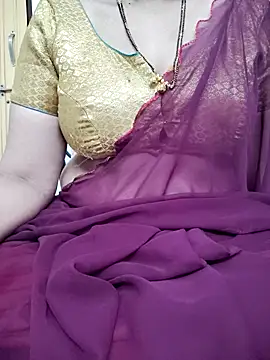 Snapshot of sunitha-3 chatting on 03.15.25 sunitha-3 online show from 03.15.25