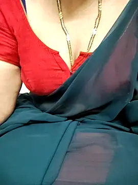 Snapshot of sunitha-3 chatting on 03.16.25 sunitha-3 online show from 03.16.25