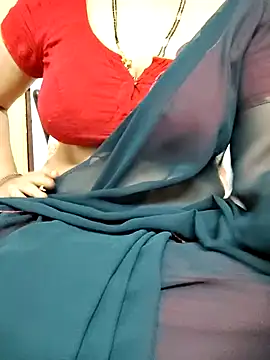 Snapshot of sunitha-3 chatting on 03.16.25 sunitha-3 online show from 03.16.25