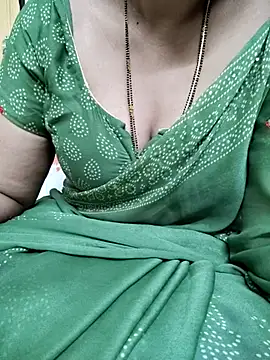 Snapshot of sunitha-3 chatting on 03.19.25 sunitha-3 online show from 03.19.25