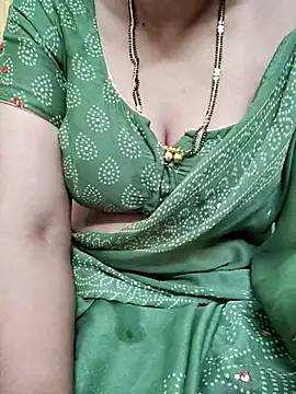 Snapshot of sunitha-3 chatting on 03.19.25 sunitha-3 online show from 03.19.25