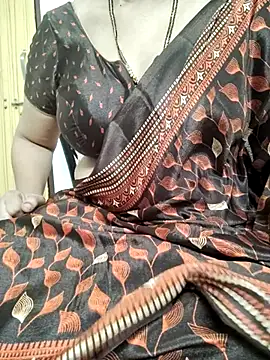 Snapshot of sunitha-3 chatting on 03.20.25 sunitha-3 online show from 03.20.25