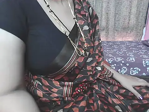 Snapshot of sunitha-3 chatting on 10.03.25 sunitha-3 online show from 10.03.25