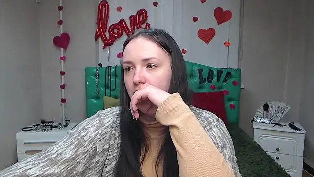 Snapshot of IsabelBlackberry chatting on 02.24.25 IsabelBlackberry online show from 02.24.25