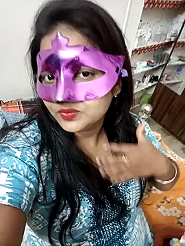 Snapshot of Ayesha-Baby chatting on 01.22.25 Ayesha-Baby online show from 01.22.25