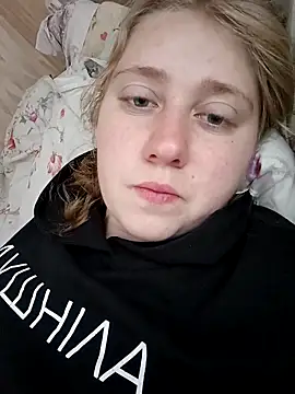 Snapshot of AnastasiaSky19 chatting on 10.16.25 AnastasiaSky19 online show from 10.16.25