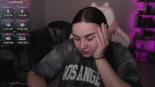 SexyWitch 666 online show from 10.20.25