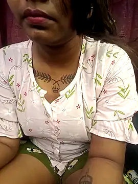 Snapshot of Hot_Urvi chatting on 03.15.25 Hot Urvi online show from 03.15.25