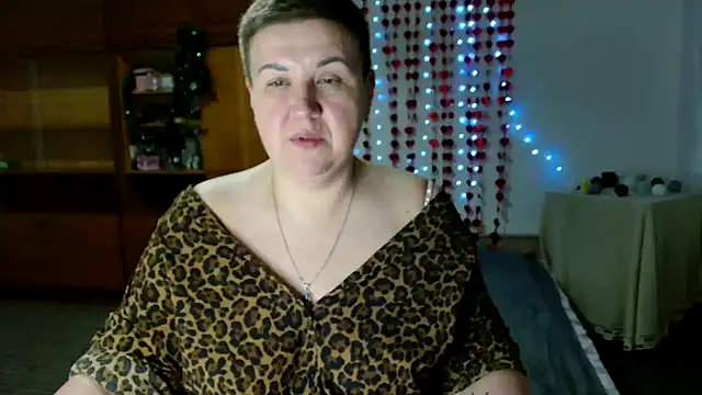 Snapshot of Annet1912 chatting on 02.10.25 Annet1912 online show from 02.10.25
