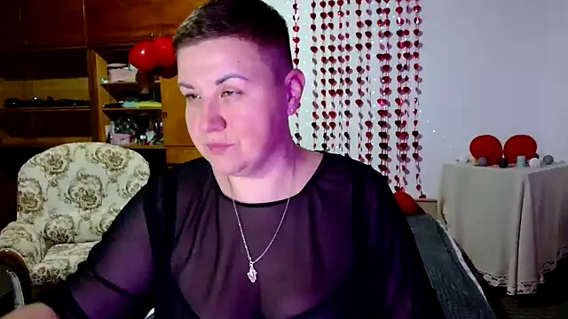 Snapshot of Annet1912 chatting on 02.19.25 Annet1912 online show from 02.19.25