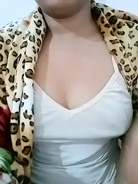 Snapshot of Arohi_is_Live chatting on 02.06.25 Arohi is Live online show from 02.06.25