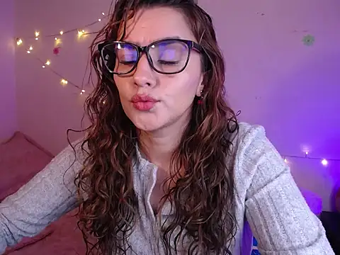 Lu perez online show from 11.14.25