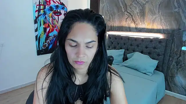 Snapshot of Carlota_milf_30 chatting on 03.04.25 Carlota milf 30 online show from 03.04.25