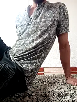 Gatohot23 online show from 12.28.24