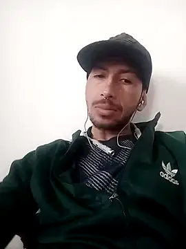 Snapshot of Gatohot23 chatting on 01.26.25 Gatohot23 online show from 01.26.25