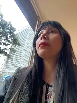 EemaHaruki online show from 11.27.25